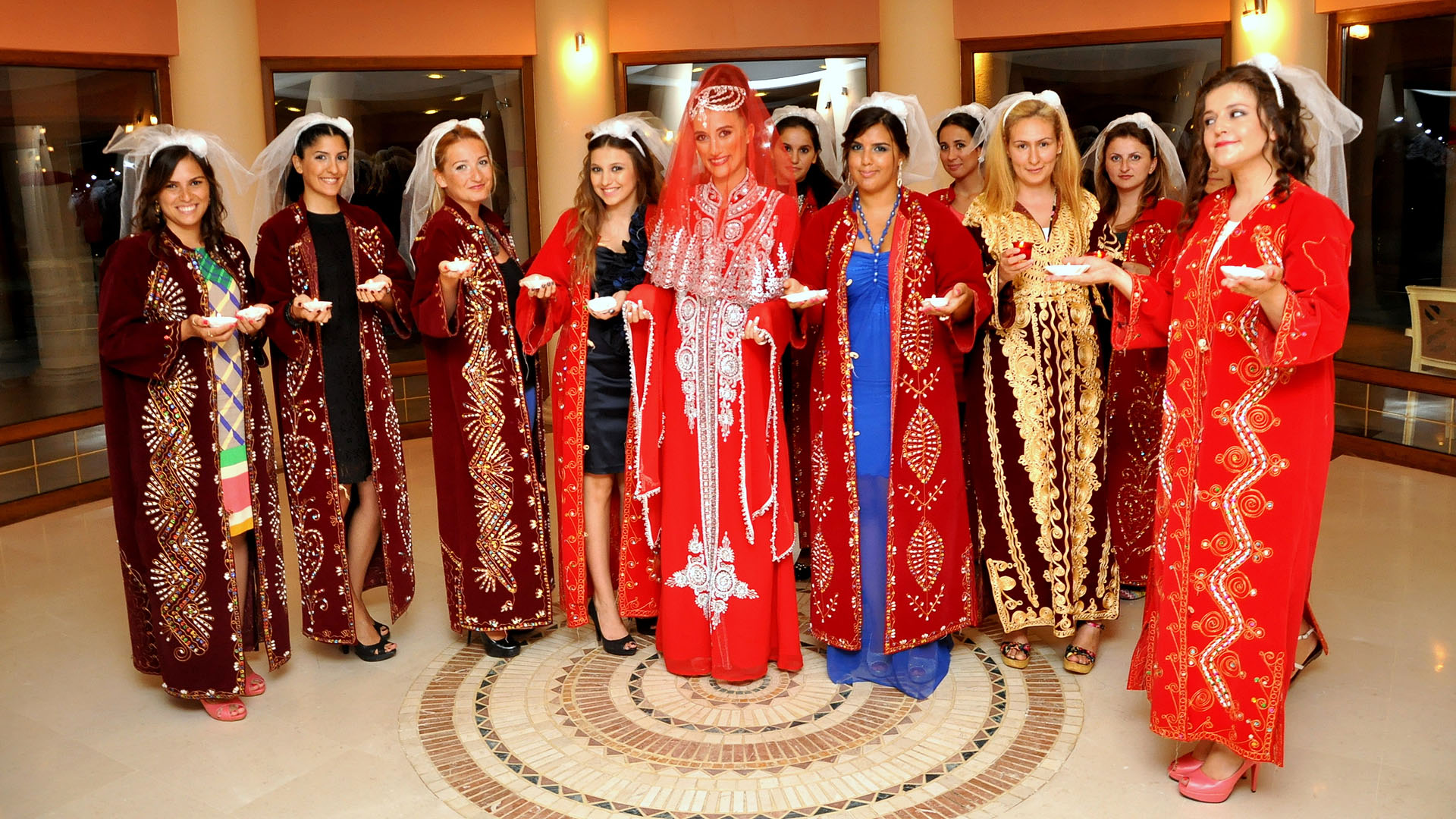 KINA GECESİ - Her genç kızın hayali olan